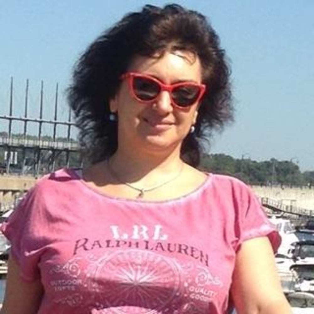 Meet your Posher, Yelena